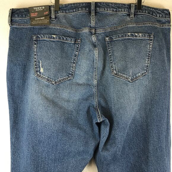 NWT Torrid High Rise Straight Leg Artisan Hem Cropped Denim Jeans Plus Size 24R - Picture 4 of 9